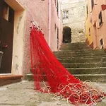 Esclusiva Dimora Storica Nel Cuore Del Borgo Medievale---- Exclusive Historical House Inside The Medieval Village Castelsardo