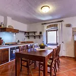 Esclusiva Dimora Storica Nel Cuore Del Borgo Medievale---- Exclusive Historical House Inside The Medieval Village Διαμέρισμα *