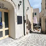 Esclusiva Dimora Storica Nel Cuore Del Borgo Medievale---- Exclusive Historical House Inside The Medieval Village * Castelsardo