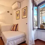 Διαμέρισμα Esclusiva Dimora Storica Nel Cuore Del Borgo Medievale---- Exclusive Historical House Inside The Medieval Village *