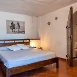 Esclusiva Dimora Storica Nel Cuore Del Borgo Medievale---- Exclusive Historical House Inside The Medieval Village