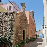 Esclusiva Dimora Storica Nel Cuore Del Borgo Medievale---- Exclusive Historical House Inside The Medieval Village Διαμέρισμα Castelsardo