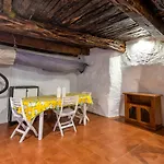 Esclusiva Dimora Storica Nel Cuore Del Borgo Medievale---- Exclusive Historical House Inside The Medieval Village Διαμέρισμα Castelsardo