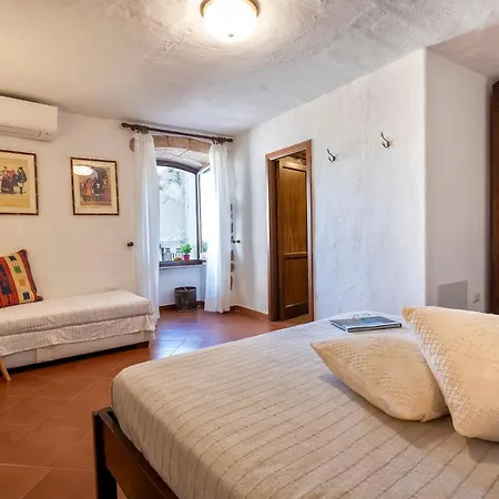 Esclusiva Dimora Storica Nel Cuore Del Borgo Medievale---- Exclusive Historical House Inside The Medieval Village Lejlighed *