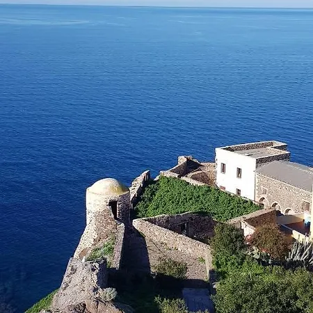 Esclusiva Dimora Storica Nel Cuore Del Borgo Medievale---- Exclusive Historical House Inside The Medieval Village Lejlighed Castelsardo