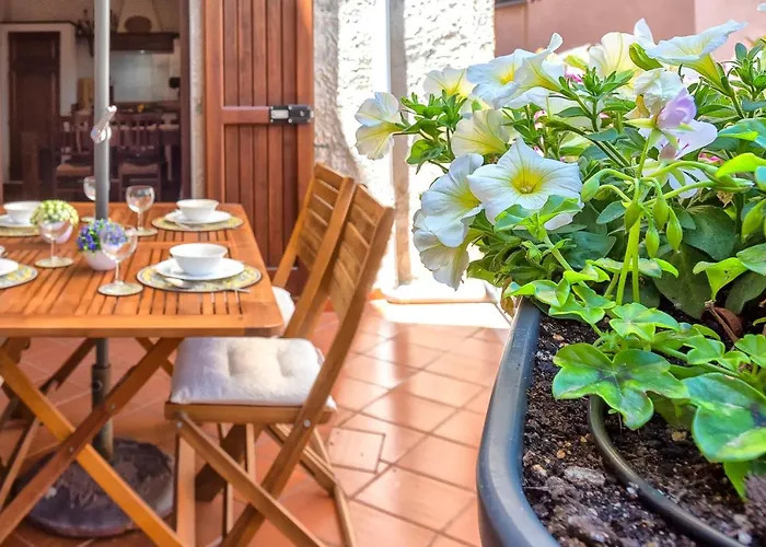 Esclusiva Dimora Storica Nel Cuore Del Borgo Medievale---- Exclusive Historical House Inside The Medieval Village Lejlighed *