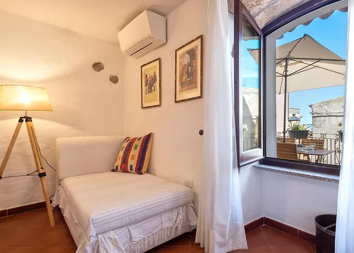 Lejlighed Esclusiva Dimora Storica Nel Cuore Del Borgo Medievale---- Exclusive Historical House Inside The Medieval Village *