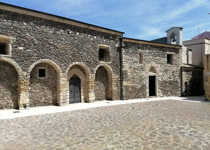 Lejlighed Esclusiva Dimora Storica Nel Cuore Del Borgo Medievale---- Exclusive Historical House Inside The Medieval Village Castelsardo
