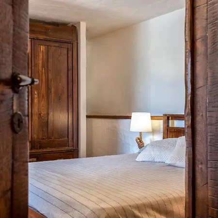 Apartment Esclusiva Dimora Storica Nel Cuore Del Borgo Medievale---- Exclusive Historical House Inside The Medieval Village