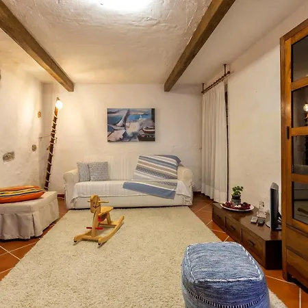 Appartement Esclusiva Dimora Storica Nel Cuore Del Borgo Medievale---- Exclusive Historical House Inside The Medieval Village