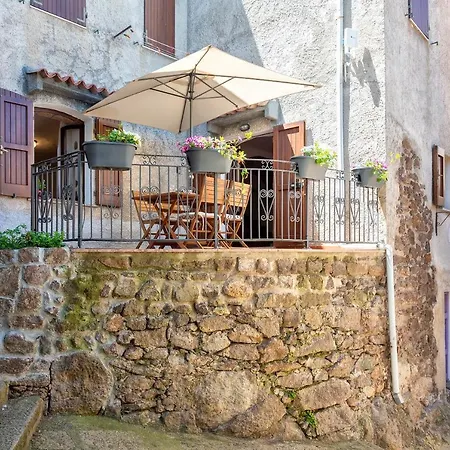 Apartment Esclusiva Dimora Storica Nel Cuore Del Borgo Medievale---- Exclusive Historical House Inside The Medieval Village