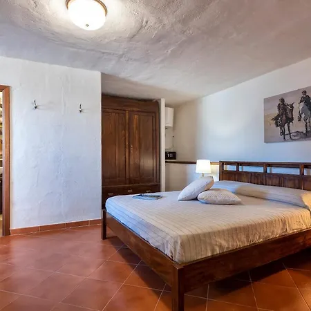 Apartament Esclusiva Dimora Storica Nel Cuore Del Borgo Medievale---- Exclusive Historical House Inside The Medieval Village *