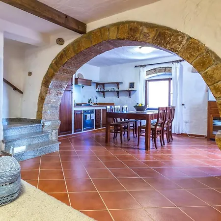 Apartment Esclusiva Dimora Storica Nel Cuore Del Borgo Medievale---- Exclusive Historical House Inside The Medieval Village Castelsardo