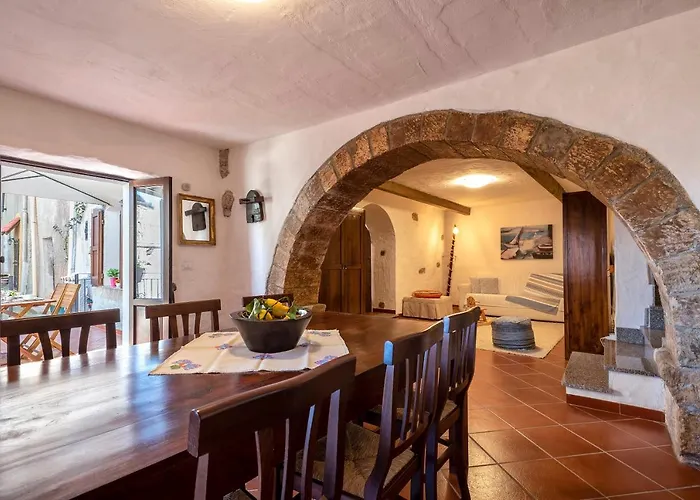 Esclusiva Dimora Storica Nel Cuore Del Borgo Medievale---- Exclusive Historical House Inside The Medieval Village Apartamento *